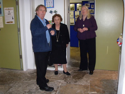 Gloria, Sally Ann and Tony discussing the centre